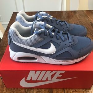 AirMax IVO